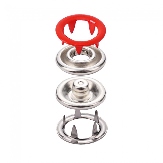 Dyed Prong Snap Button detail view