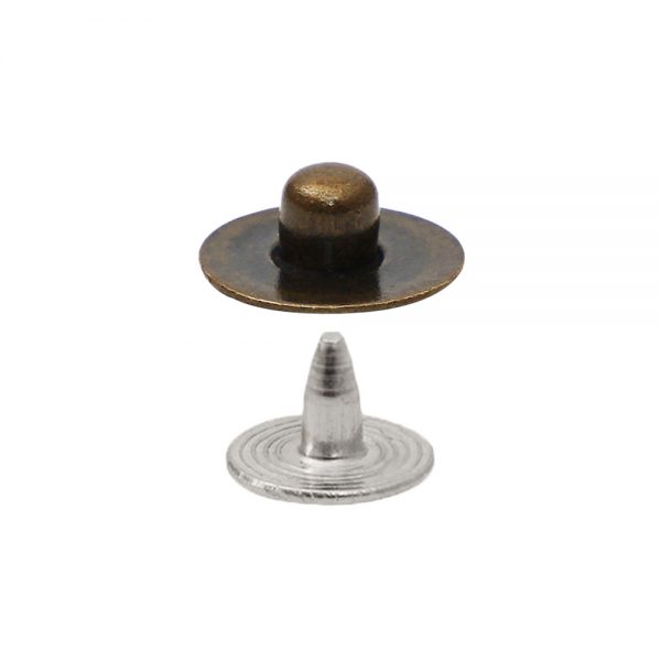 Nipple Rivet detail view