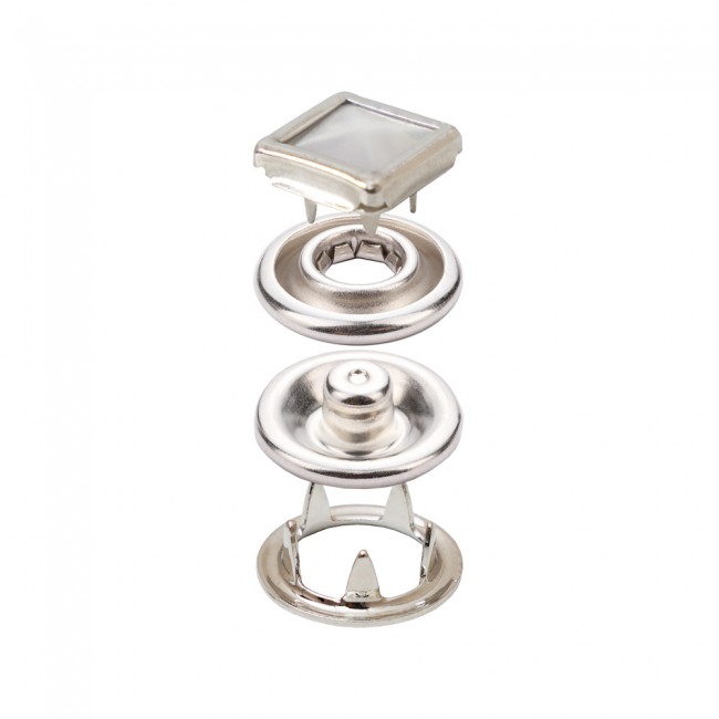 Prong Snap Button With Square Cap detail view
