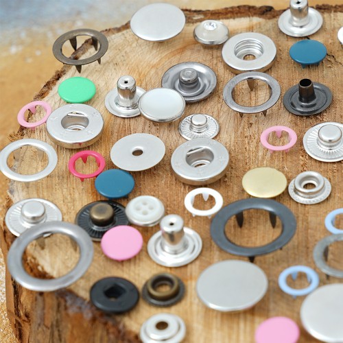Snap Buttons